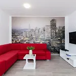 Lägenhet Luxury Aria, *