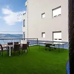 Lägenhet Luxury Aria, *