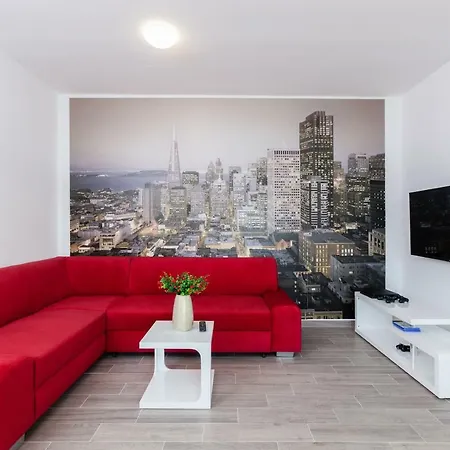 Lägenhet Luxury Aria, *