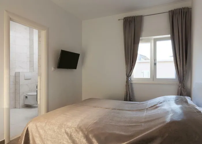 Luxury Aria, Trogir